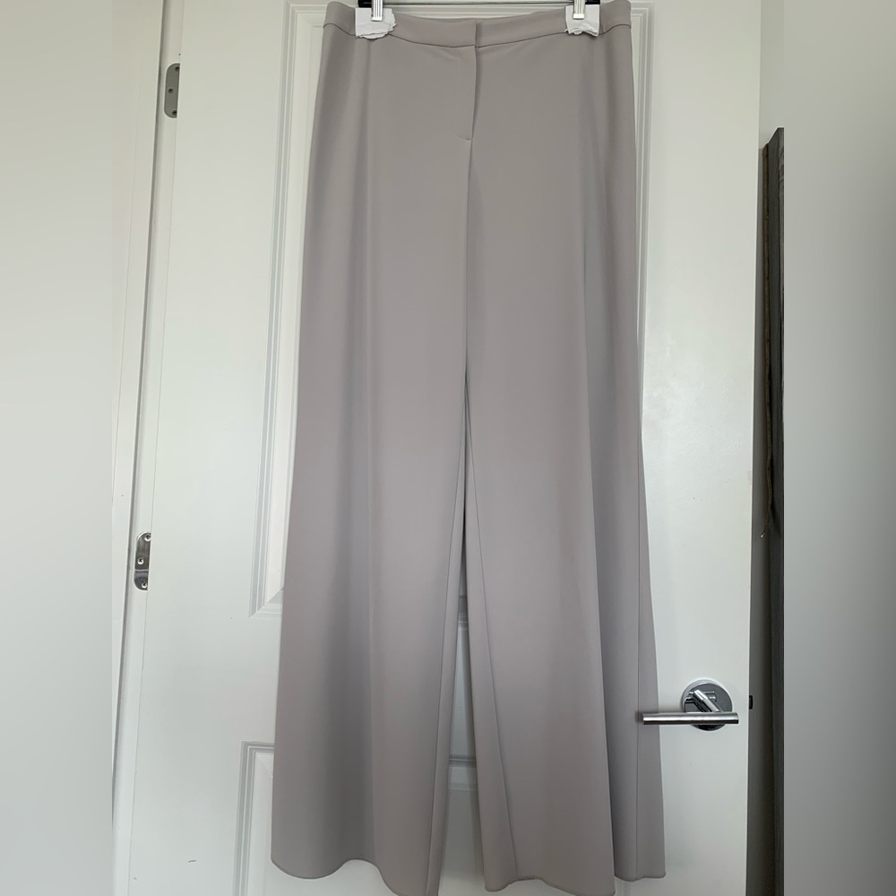 St.John Stretch Crepe Wide Leg Pants light gray Brand New size 14 NWT